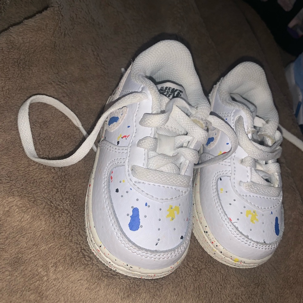 Nikes !